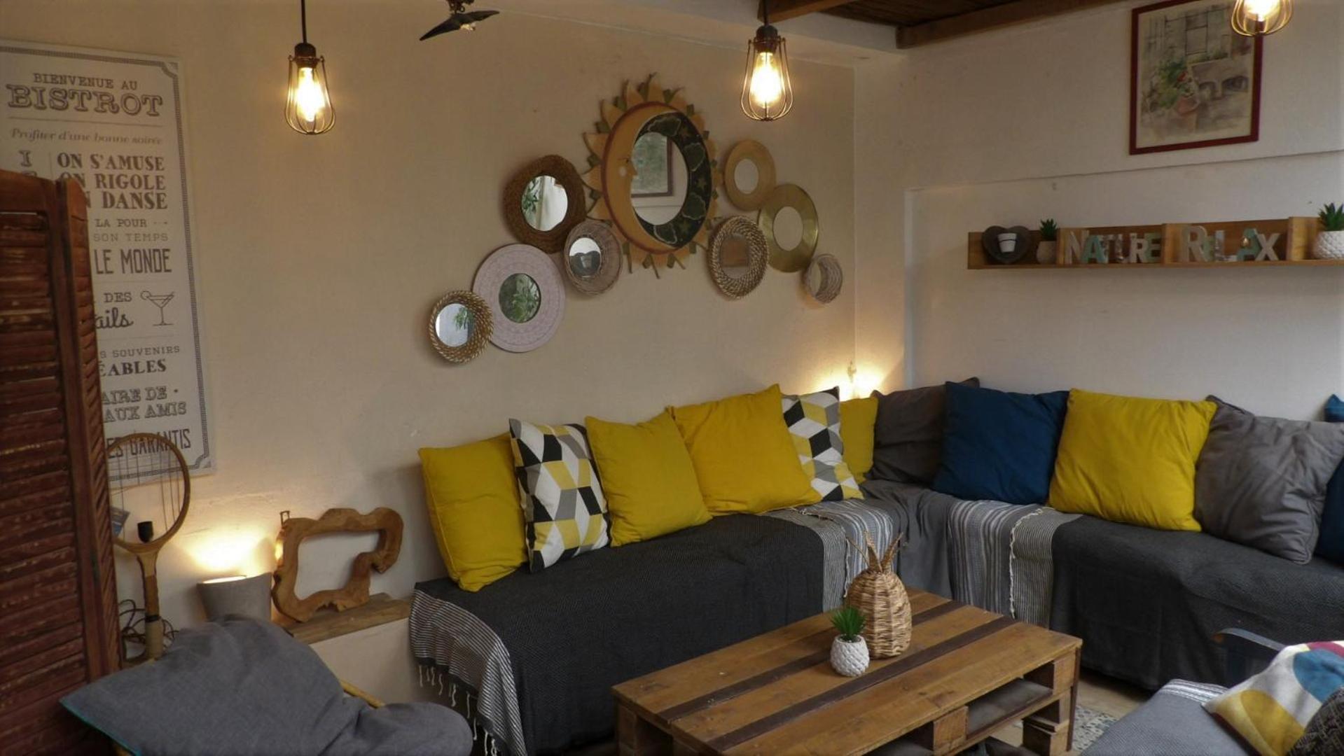 Le Petit Patio Bed and Breakfast Aigues-Mortes Eksteriør billede