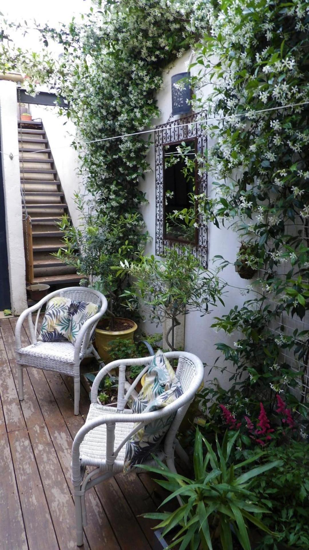 Le Petit Patio Bed and Breakfast Aigues-Mortes Eksteriør billede